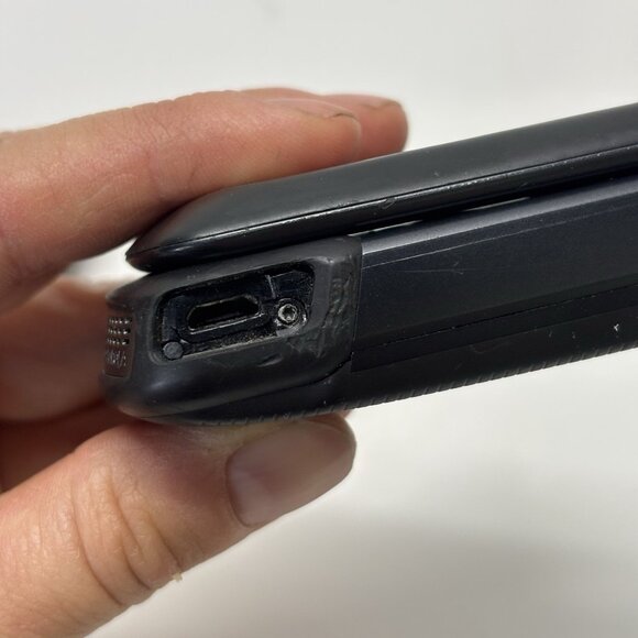 (2) Two Motorola Nextel i576 Walkie Talkies w/ Direct Talk and Enhanced Privacy - Picture 13 of 16